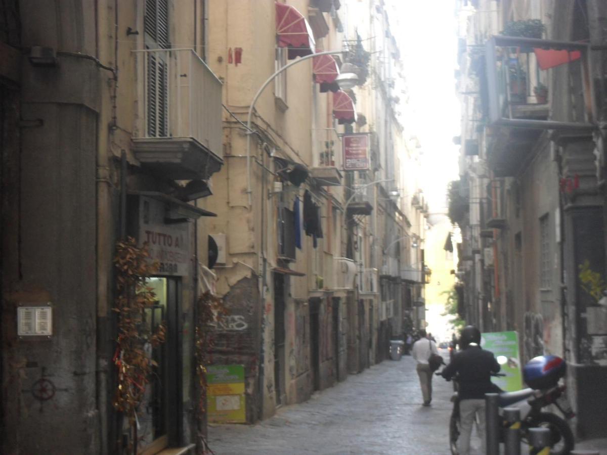 B&Bhotel Emmanuel Napoli ภายนอก รูปภาพ